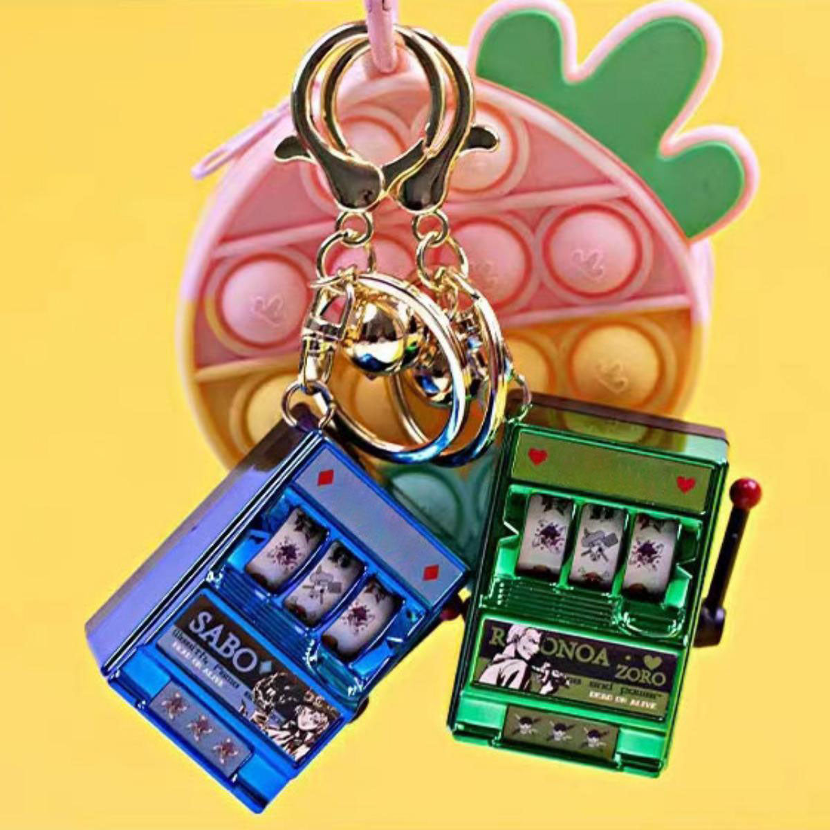 Luffy/Zoro nøglering Rocker Fruit Machine vedhæng pop-up bog Rocker
