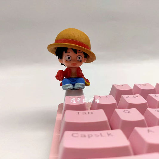 Μηχανικό πληκτρολόγιο κουκλών χαρακτήρων Luffy/Zoro/Nami