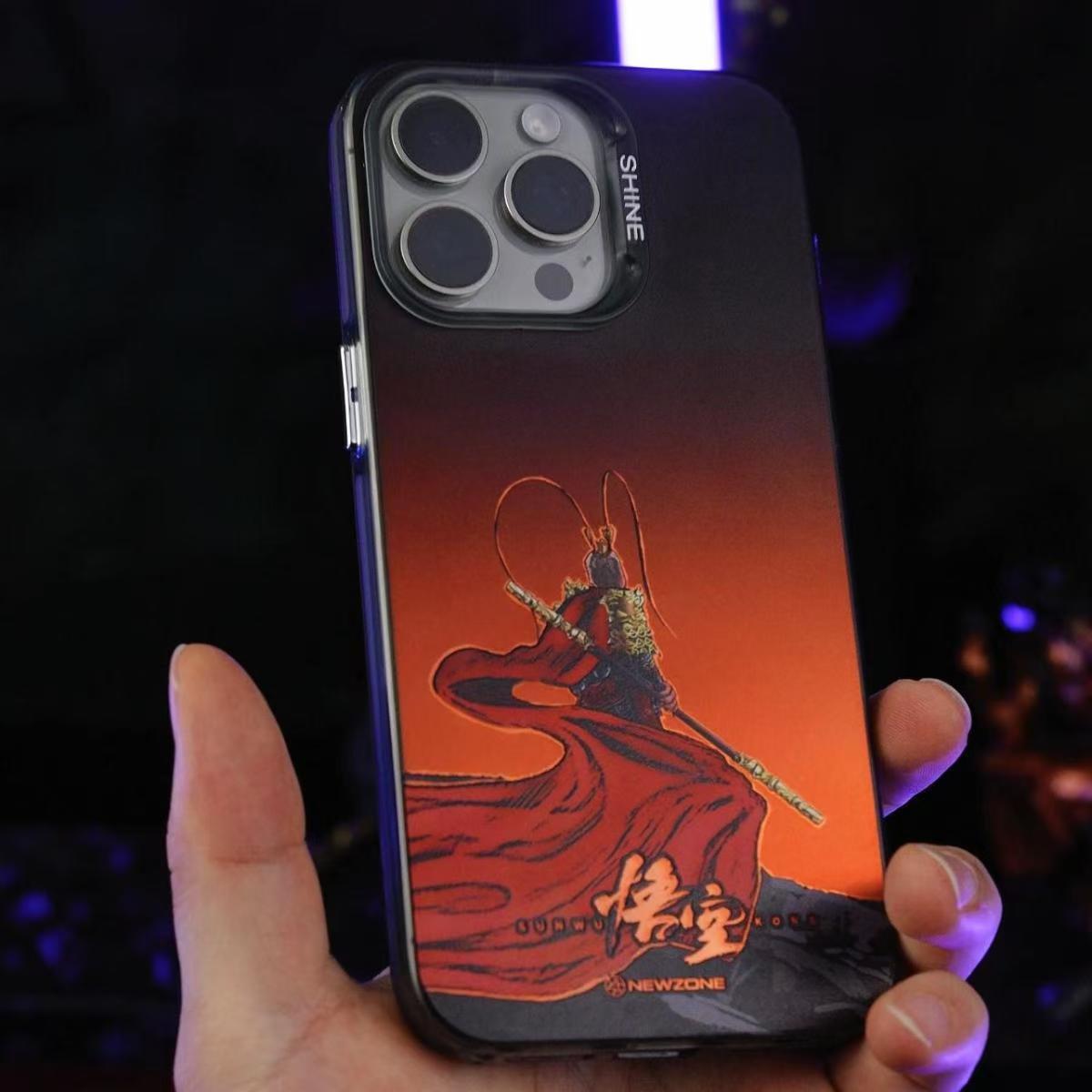 حافظة هاتف Monkey King iPhone رائعة من السيليكون مضادة للتصادمات