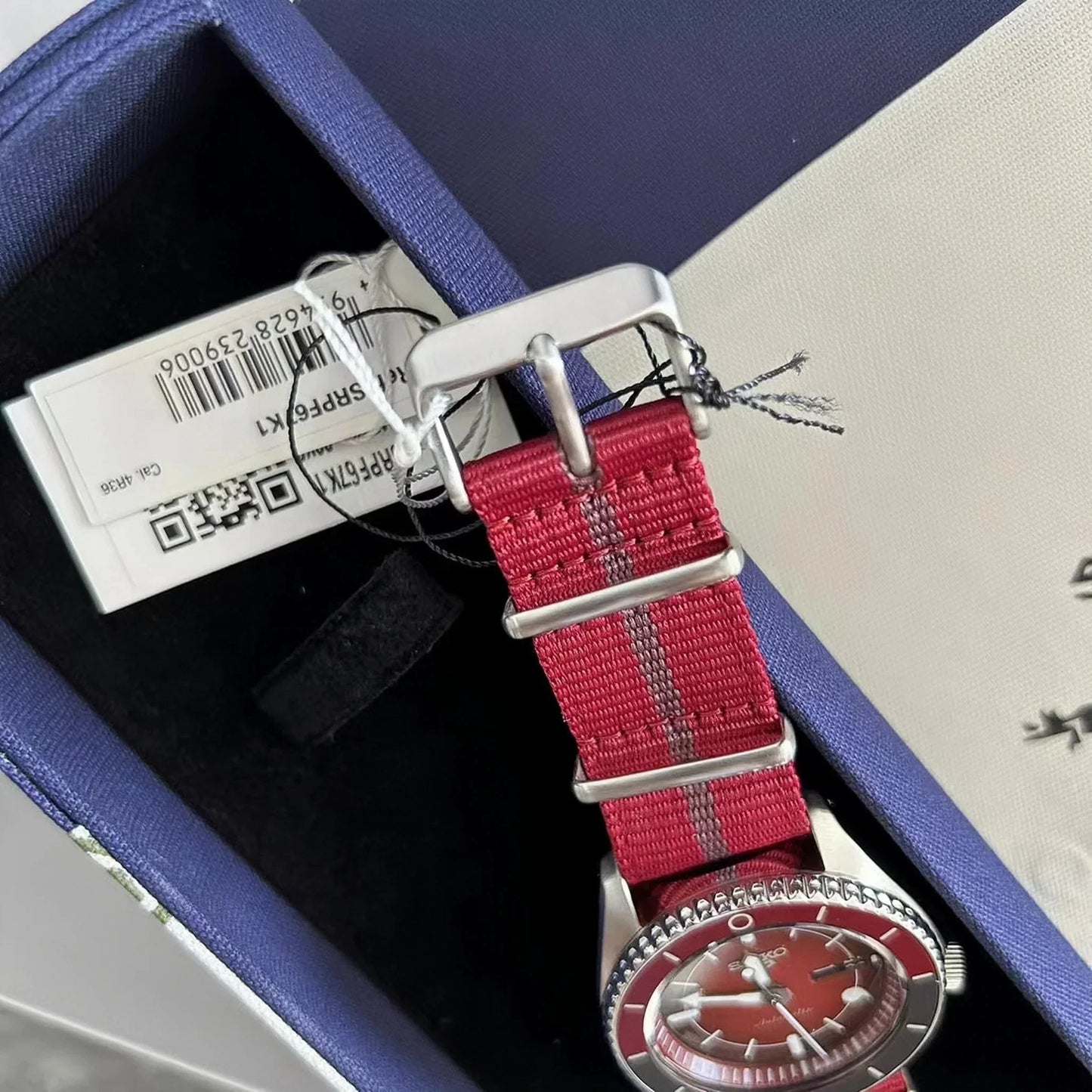 Uchiha Sarada Montre à quartz polyvalente pour hommes et femmes, montre étanche à 100 mètres