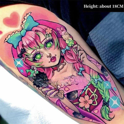 Tanjirou/Nezuko/Zenitsu/Inosuke colle une pâte de tatouage de bras de fleur imperméable à l'eau de cuisse