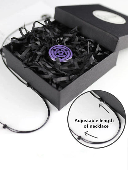 Ručně vyřezávaná sada přívěsků Sharingan Necklace z přírodního santalového dřeva
