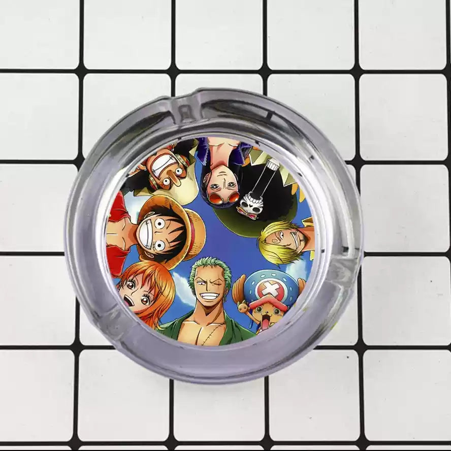 Ruffy/Zoro/Sanji Glasaschenbecher – Setzen Sie die Segel auf rauchigen Meeren