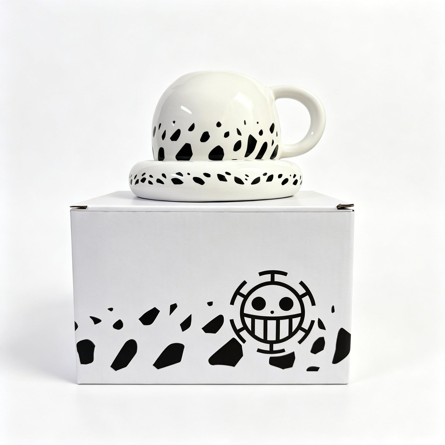 One Piece Trafalgar Law Hat Shaped Ceramic Mug, Anime Coffee Cup with Saucer