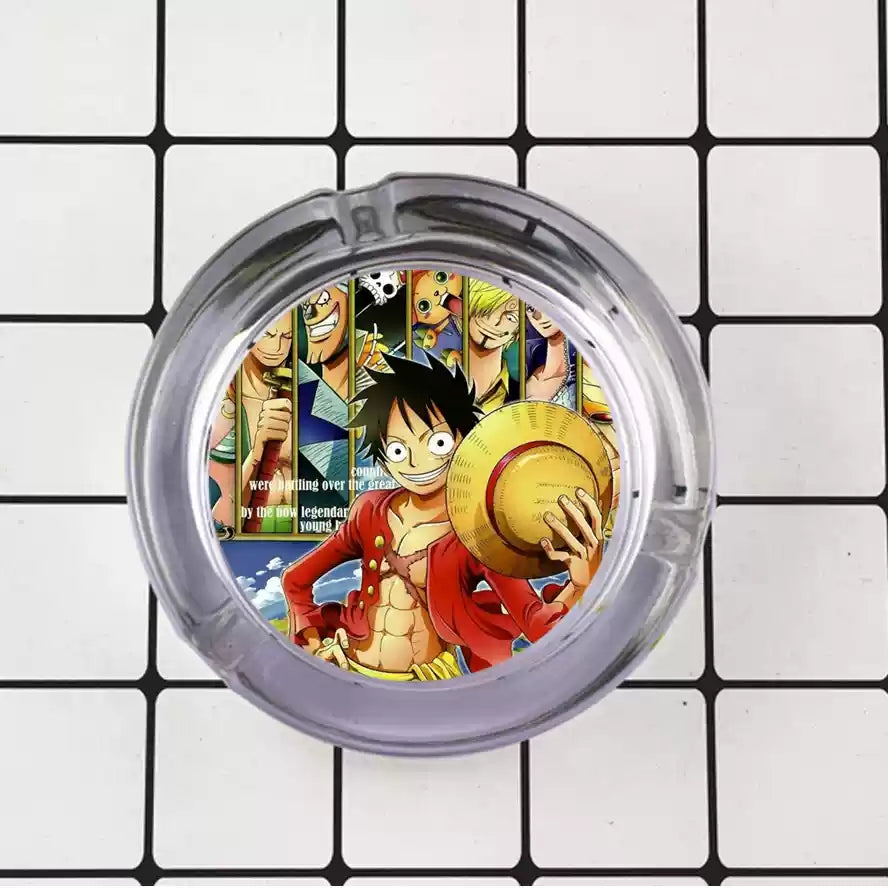Ruffy/Zoro/Sanji Glasaschenbecher – Setzen Sie die Segel auf rauchigen Meeren